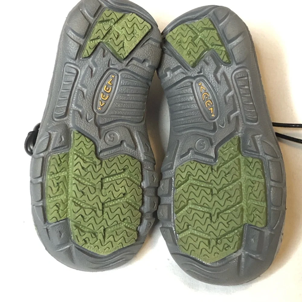 Keen Kids Camouflage Green and Gray Water Shoes
